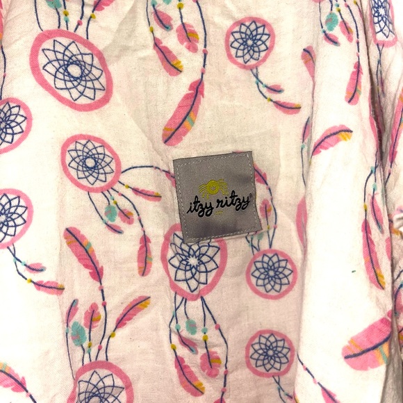 Itzy Ritzy; Baby infant carrier canopy cover - Picture 2 of 3